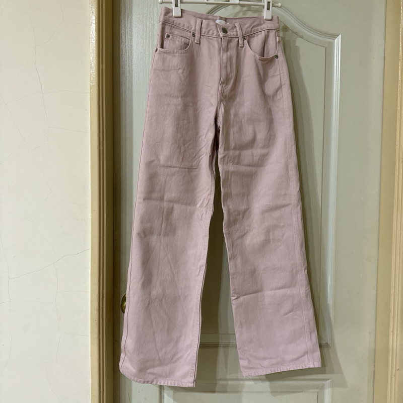 全新｜UNIQLO 草莓牛奶粉色直筒牛仔褲