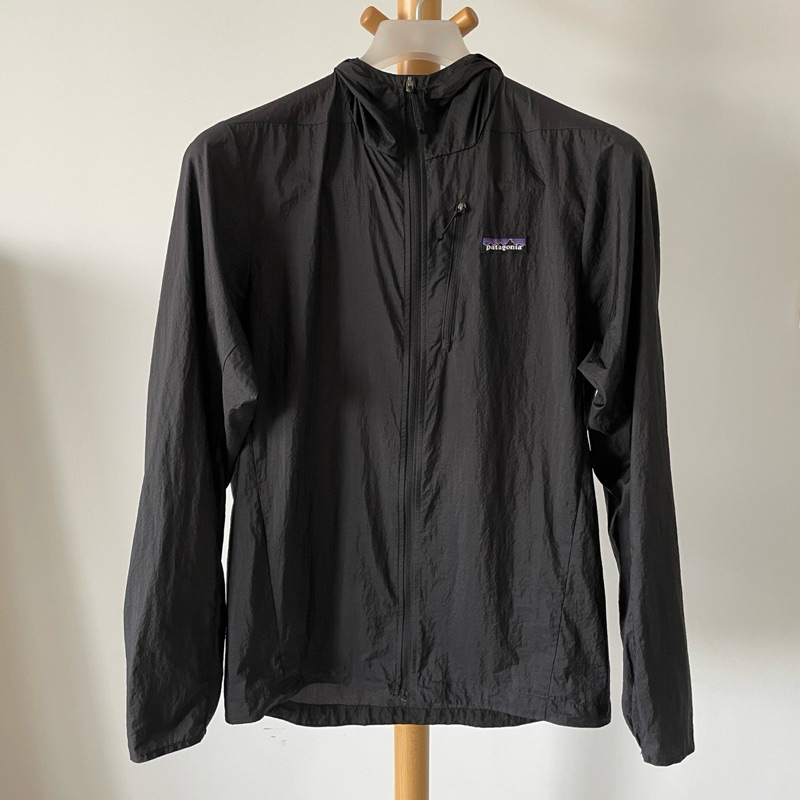 Patagonia M's Houdini Jacket 男款輕量連帽風衣 ，24142，黑色二手