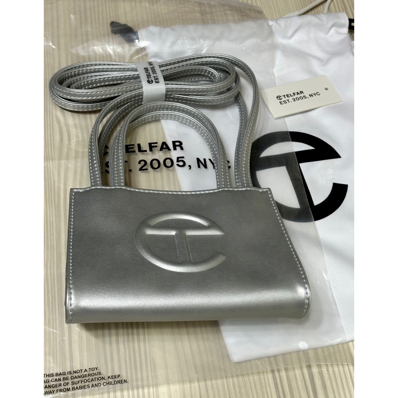 *現貨(保留中)* Telfar shopping bag /silver/ Telfar包 銀色