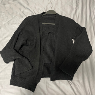 黑色兩件式針織上衣 長袖針織外套+針織平口上衣