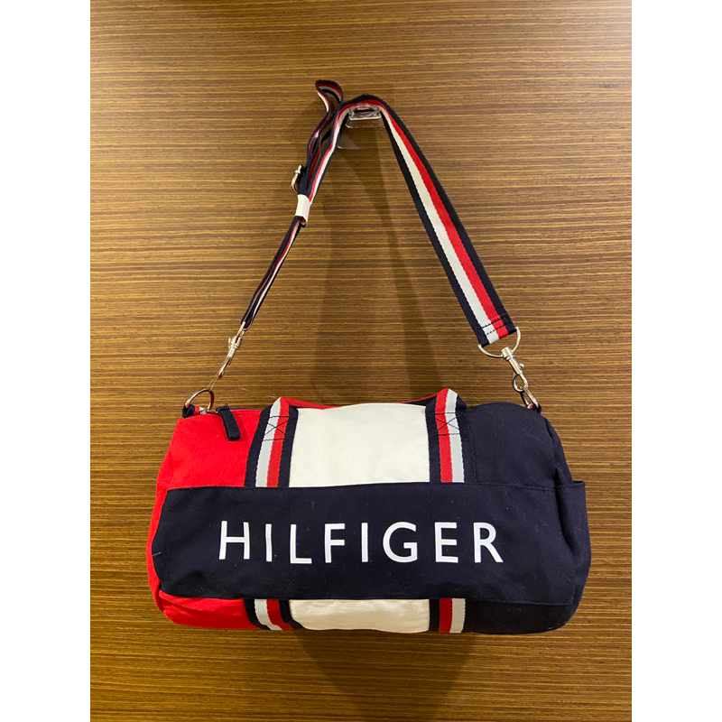 🇺🇸美國購入-正品現貨Tommy Hilfiger 經典 三色 國旗 Logo 帆布旅行袋、肩背包、運動手提袋/附背帶