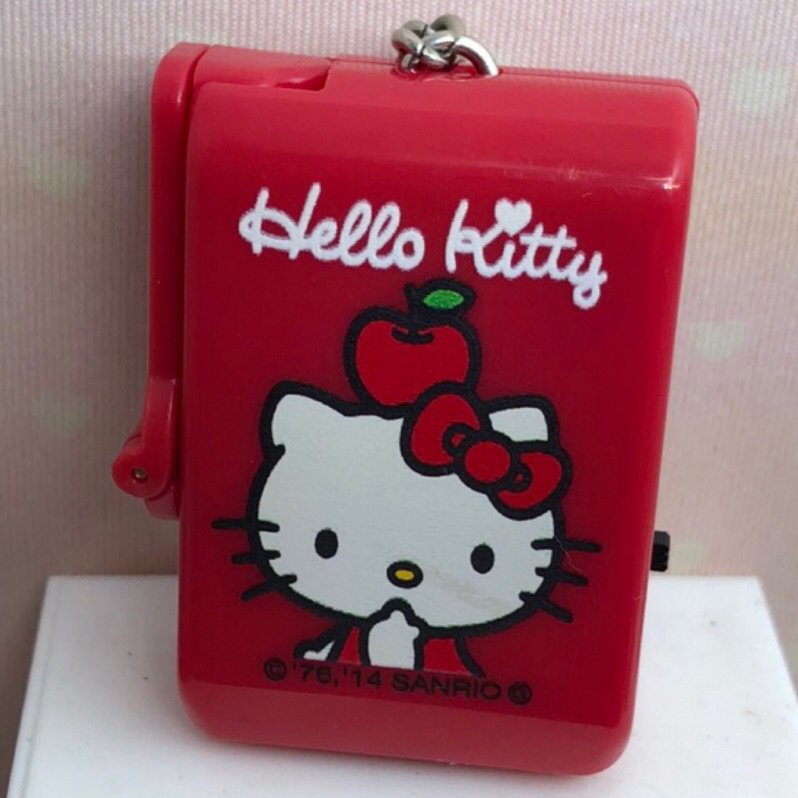 日本帶回來的Hello Kitty早期昭和時期的收藏品兩個手發條電燈鑰匙圈吊飾
