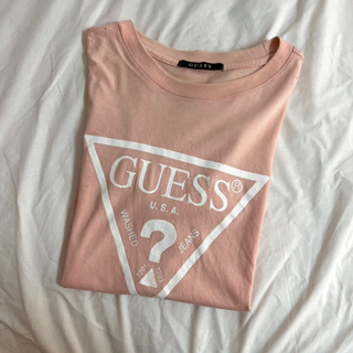 GUESS 粉紅logo T恤上衣