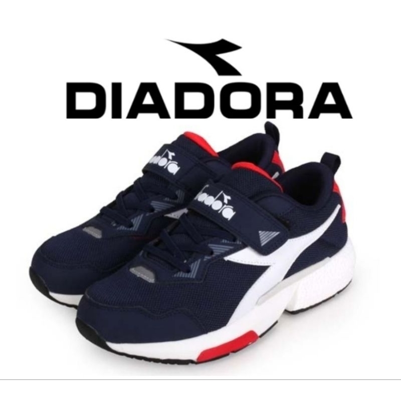 Diadora 男童 超寬楦 藍da 1085&lt;90&gt;魔鬼氈 康特杯穩定支撐包覆 緩震減壓耐磨止滑慢跑鞋