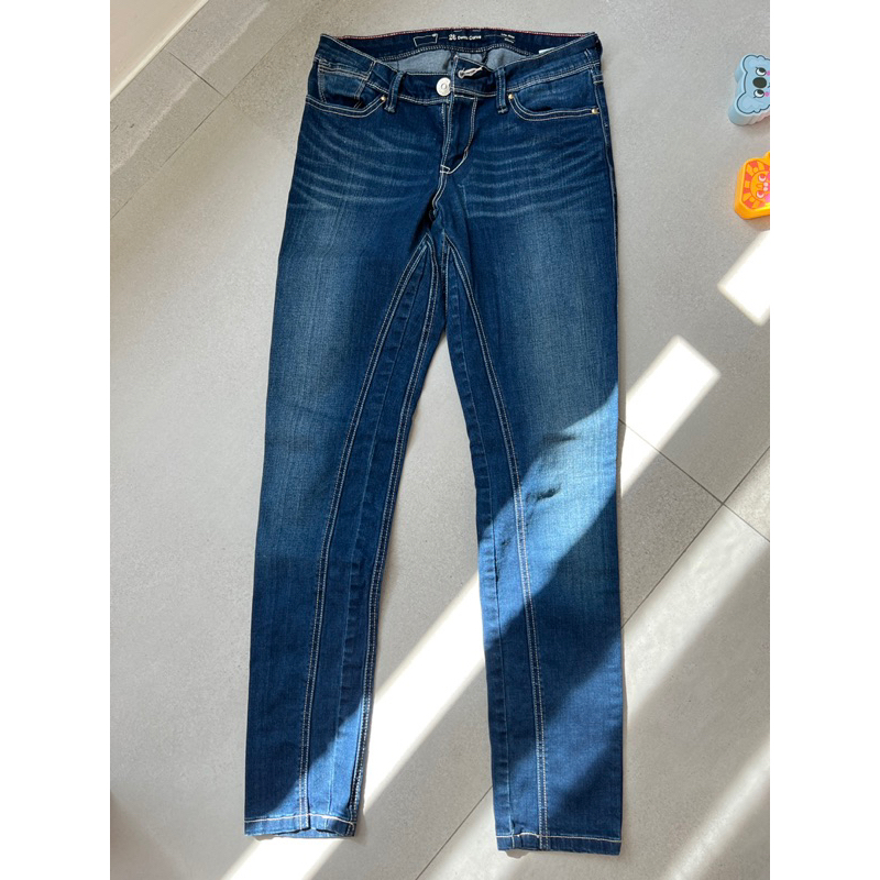 二手 女Levis 牛仔褲 中低腰 skinny 26腰