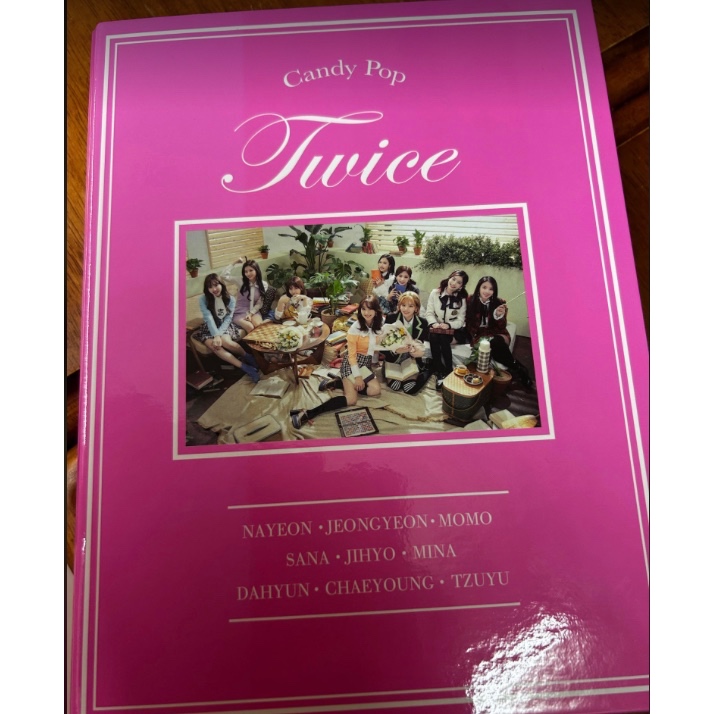 TWICE~SHOWCASE LIVE TOUR 2018 "Candy Pop"~FC限定 大卡冊 已拆封美品