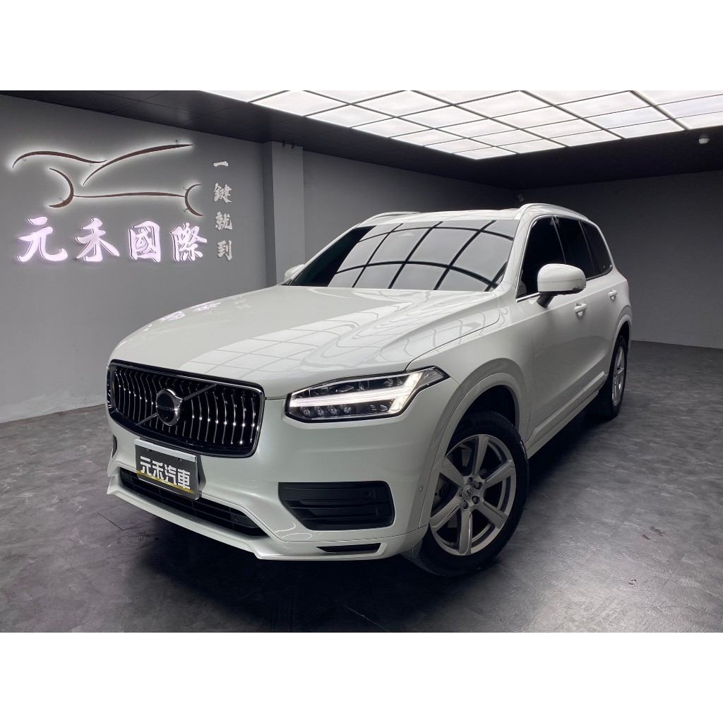 『二手車 中古車買賣』2022 Volvo XC90 B5 Momentum七人座 實價刊登:185.8萬(可小議)