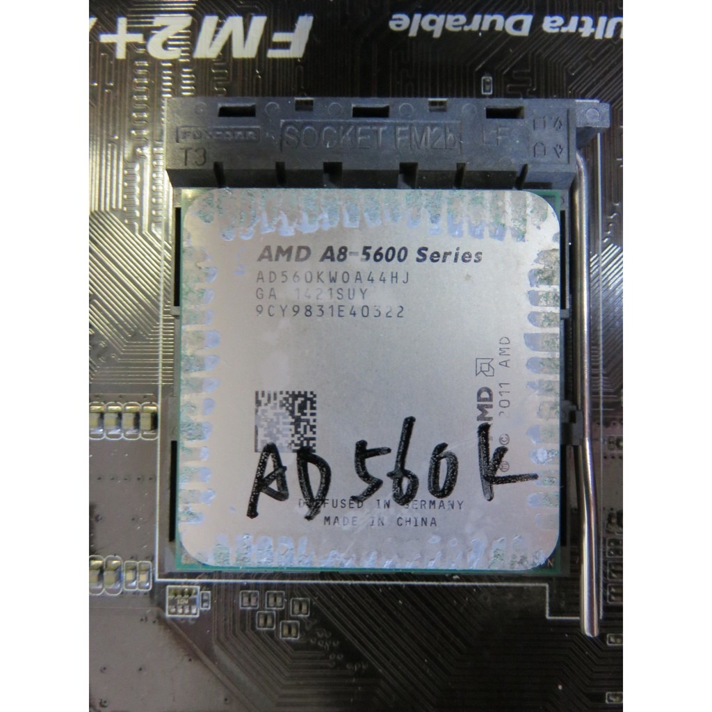 C.AMD CPU-904-pin A8-5600K AD560KWOA44HJ 64 bit 100瓦  直購價450