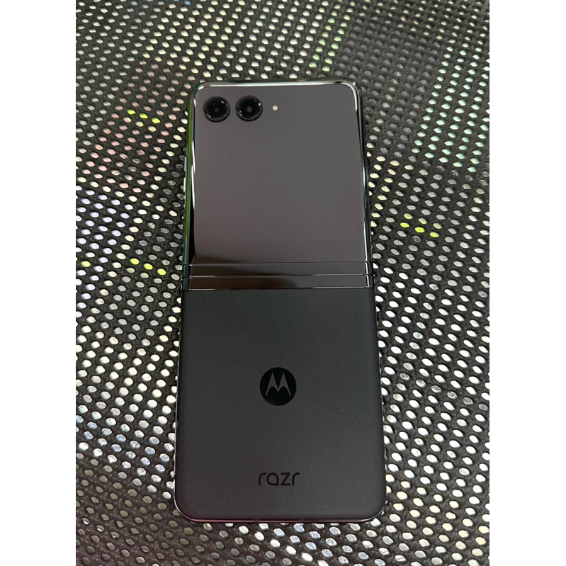 Motorola MOTO razr 系列手機 40 ultra（5G 6.9吋）2手