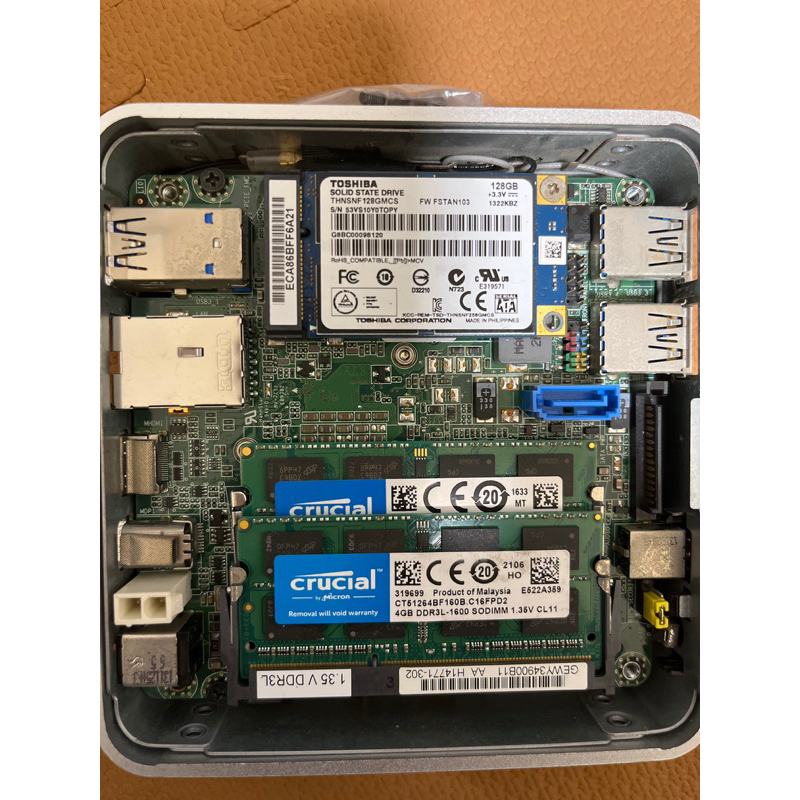 intel nuc 親兒子 i3-4010u 12g記憶體 msata 120G win7pro版權 鋁殼 無風扇