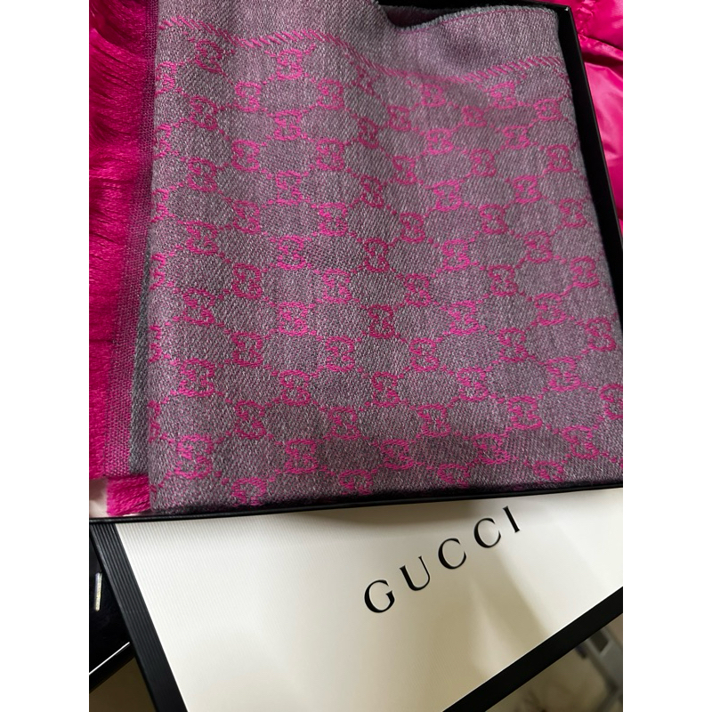 Gucci 圍巾 百貨公司正品 附白色原廠禮盒