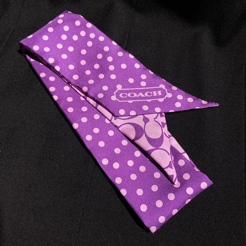COACH 紫色印花絲巾