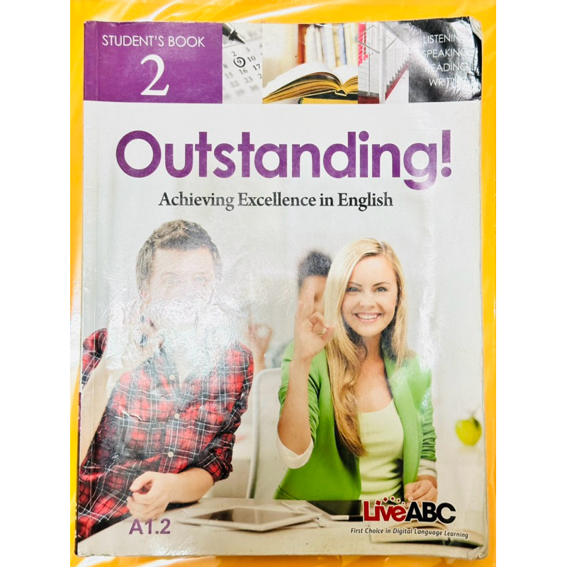 Outstanding! STUDENT'S BOOK 2 LiveABC 二手書 8成新