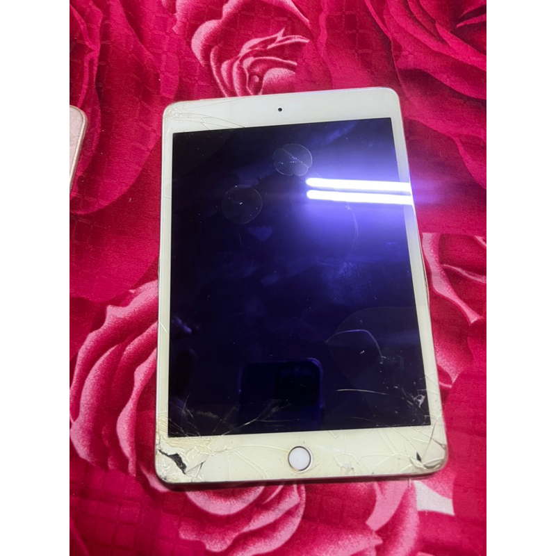 零件機Apple iPad Mini 4 (A1550)