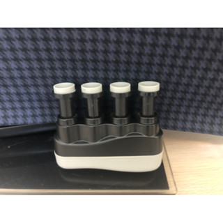 二手現貨【CAPO】指力訓練器 吉他訓練器 按弦訓練器 吉他訓練器 握力器 吉他 指力器 吉他按壓器 手指訓練器