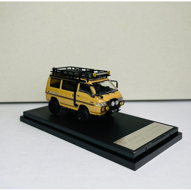 1/64 Autobote models 得利卡 Delica star wagon 4x4 越野車 沙漠黃