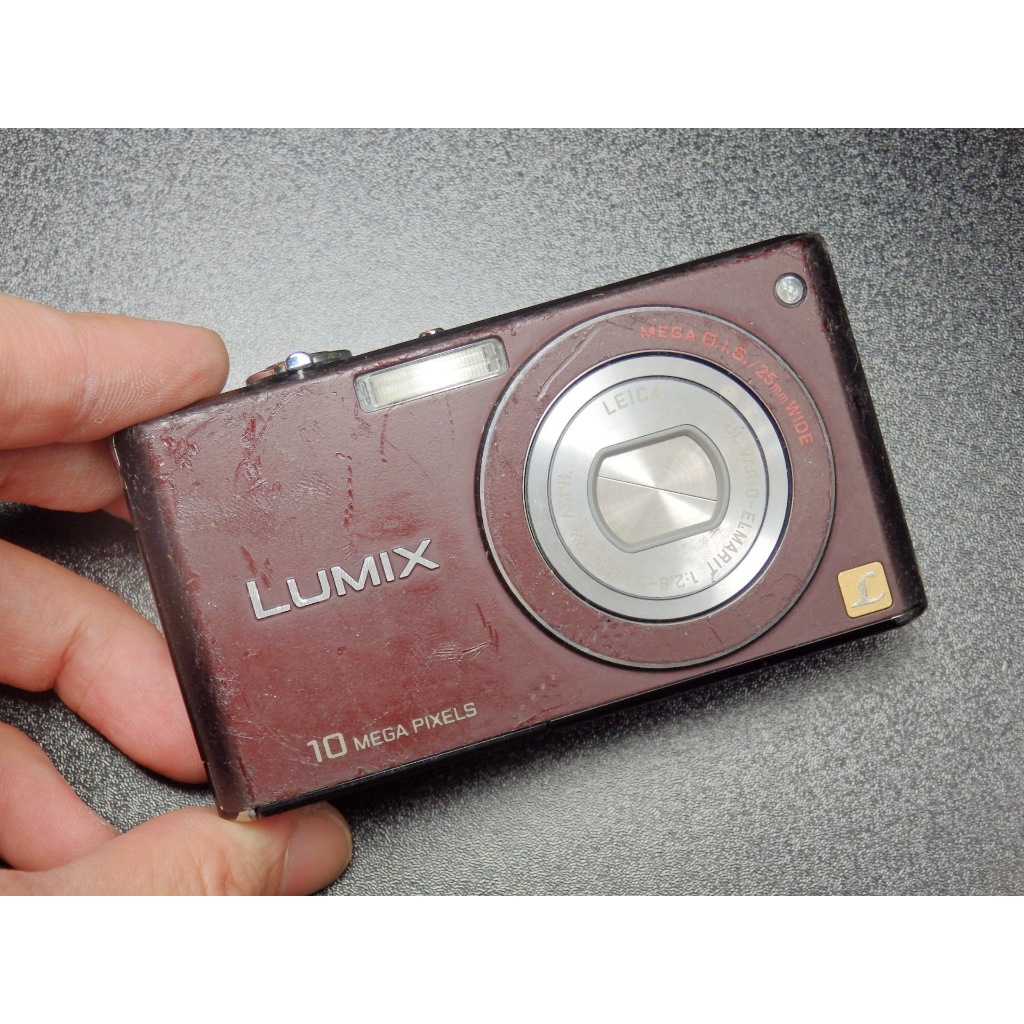&lt;&lt;老數位相機&gt;&gt;PANASONIC LUMIX DMC-FX37 (OIS防手震 / CCD相機 /超廣角鏡頭)
