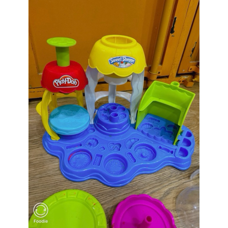 Play-Doh 培樂多奶油花烘培坊遊戲組(內含黏土工具）