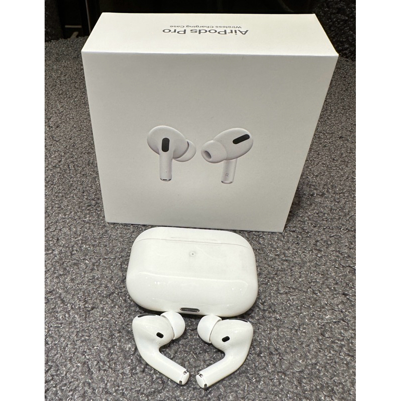 Apple 正品二手 AirPods Pro 第一代（含充電盒、全新耳塞、全新充電線）