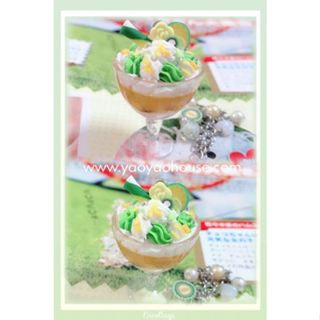 ☆╮瑤瑤精品小屋╭☆水晶膠/芒果聖代杯吊飾(成品)串珠/黏土/布藝/婚禮小物/材料包/成品