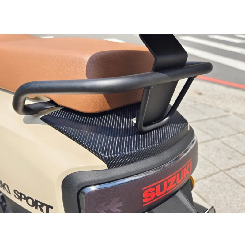 SUZUKI SUI 貼膜 卡夢貼 尾燈造型貼 保護貼 犀牛皮 彩貼 卡夢SUI SUI改裝 小鴨改裝 水 儀錶板貼