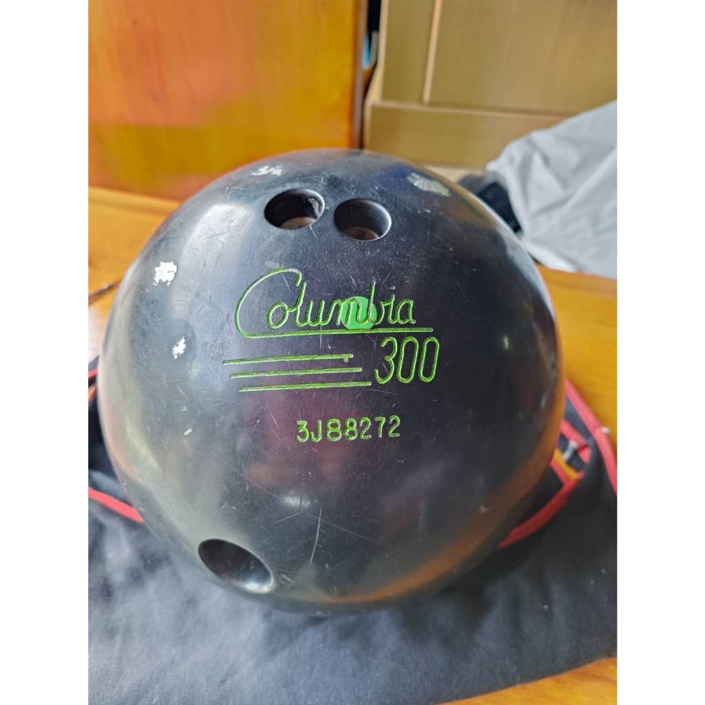 【銓芳家具】Columbia 300 保齡球 3J88272 高級保齡球 12磅 約5.4公斤 美國進口保齡球哥倫比亞