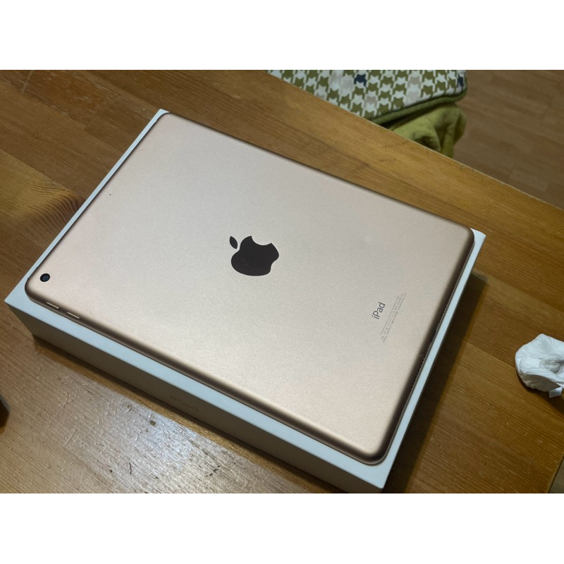 二手八成Apple iPad 6 2018 128g 9.7吋 玫瑰金