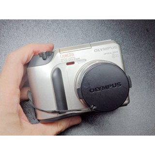 <<老數位相機>>OLYMPUS CAMEDIA C-720 ULTRAZOOM (AA電池 / 8倍變焦/ CCD)