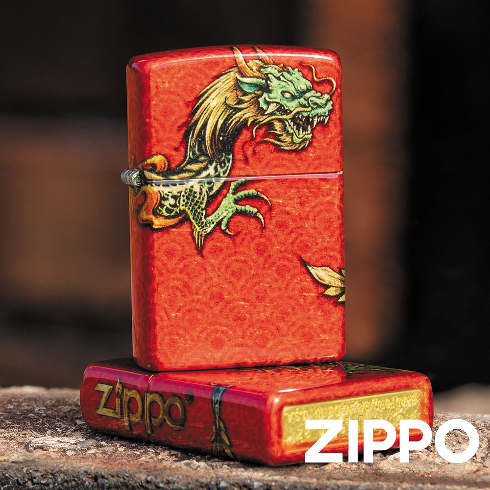 ZIPPO 環繞紅龍防風打火機 48513 紅色機身 無縫 虹彩 側飾有 Zippo 標誌 巨龍環繞機身 終身保固