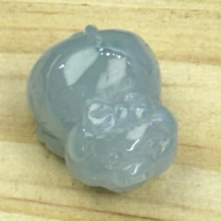 採禪手作 A1256-6 天然緬甸翡翠A貨 蝴蝶結小豬仔 可綁手牌手牌14.4*11.9*8.9mm 十二生肖 三合貴人