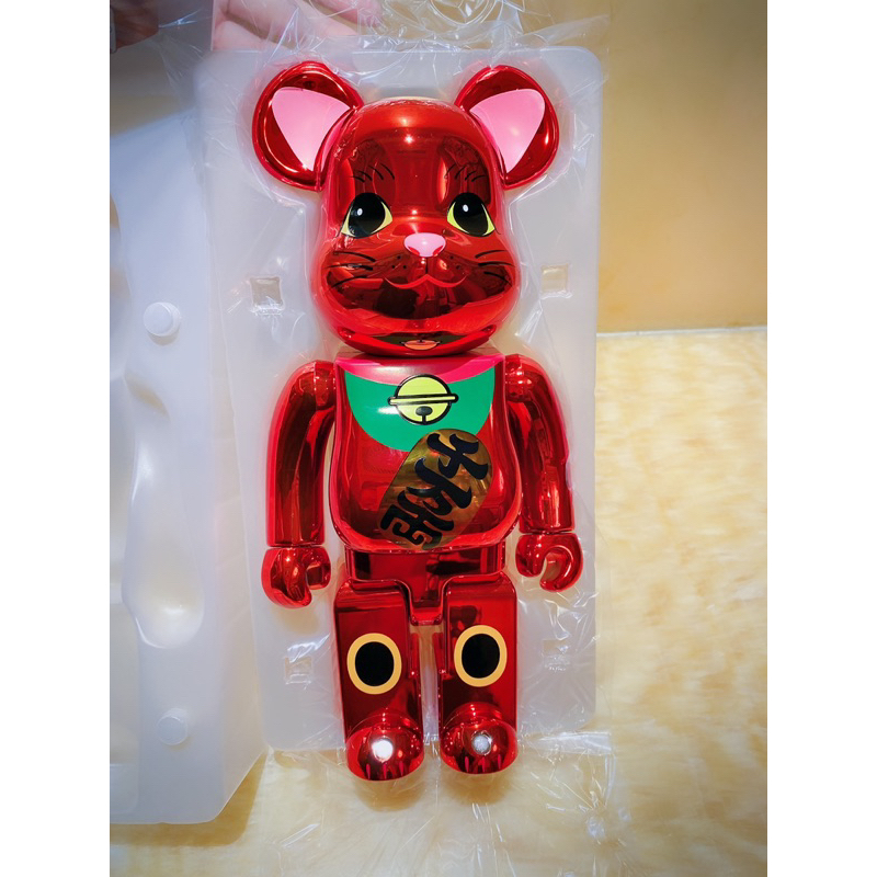 《熊 🇯🇵專門店》BE@RBRICK 招き猫 梅金メッキ 発光 電鍍紅 發光 千萬兩招財貓 400% 全新未拆現貨