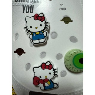 CROCS HELLO KITTY 鞋釦