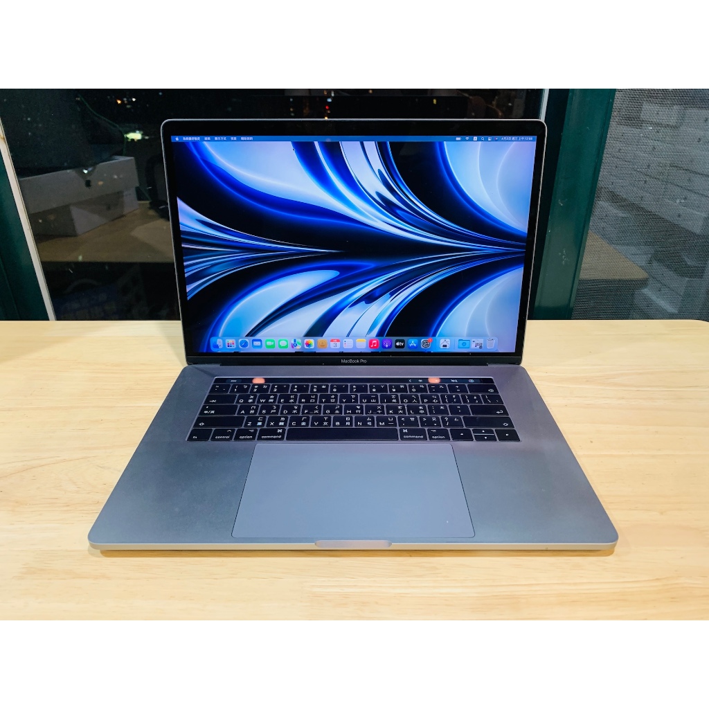 台中 2016年 MacBook Pro 15吋 i7 (2.7) 16G 512G 太空灰 灰色 蘋果電腦 135次