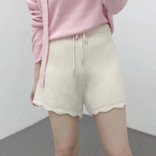 OOTD💕［正韓] 必收可愛花邊針織短褲 私藏衣櫥不私藏 款