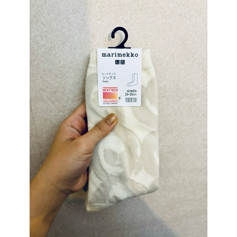 “日本帶回全新現貨”Uniqlo x Marimekko HEATTECH厚襪 （淺灰色23~25）