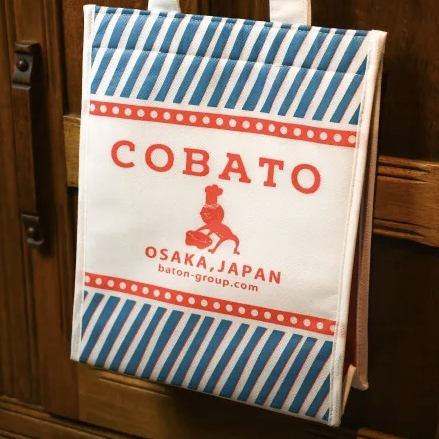🈶發票✅【現貨】 日本 COBATO 大阪 廚師 保溫袋 保冷袋 超可愛鐵盒餅乾 伴手禮