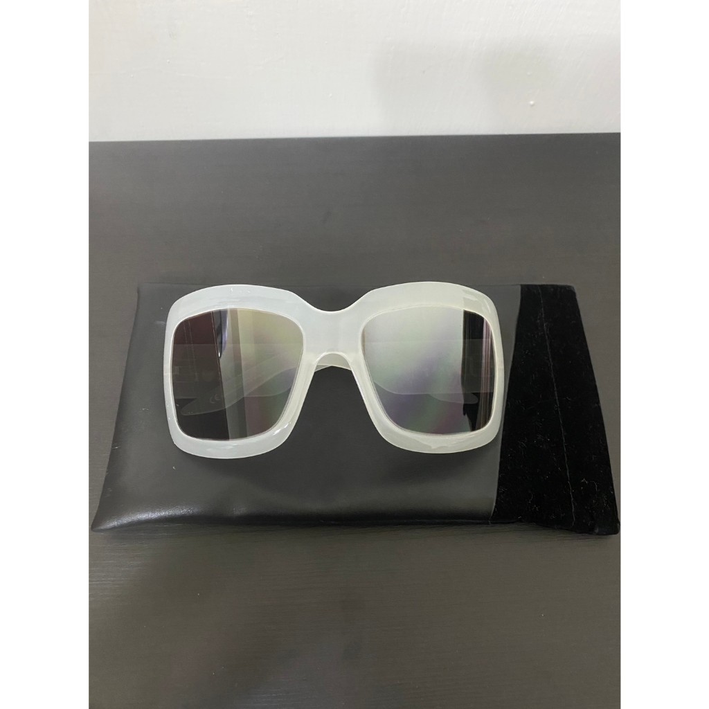 台灣二手｜Dior-白色大鏡框太陽眼鏡