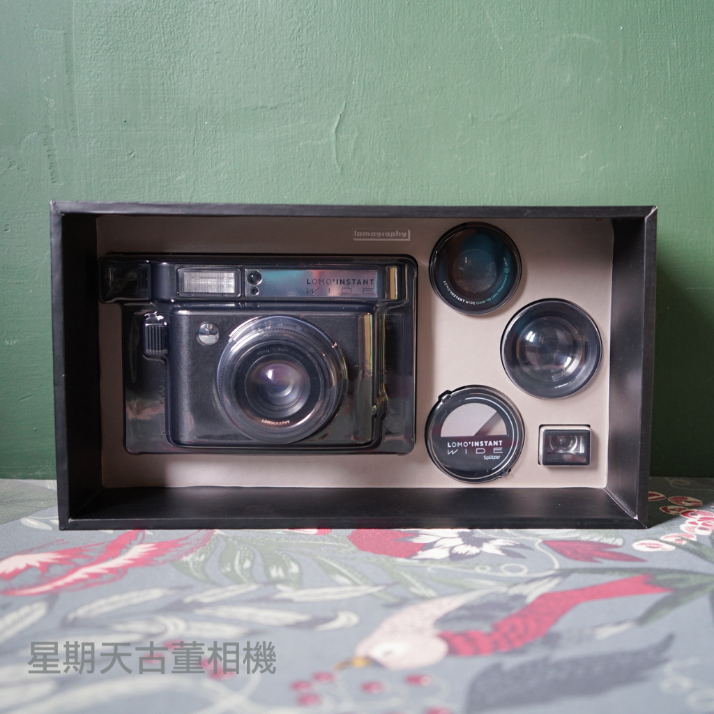 【星期天古董相機】Lomo'Instant Wide 拍立得相機連相機套組－黑色版本