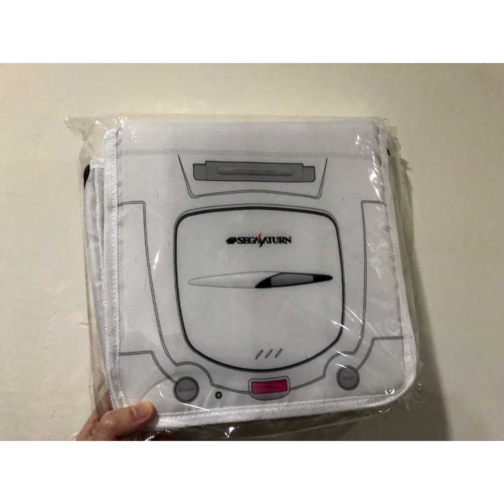 Sega Saturn 主機造型背包