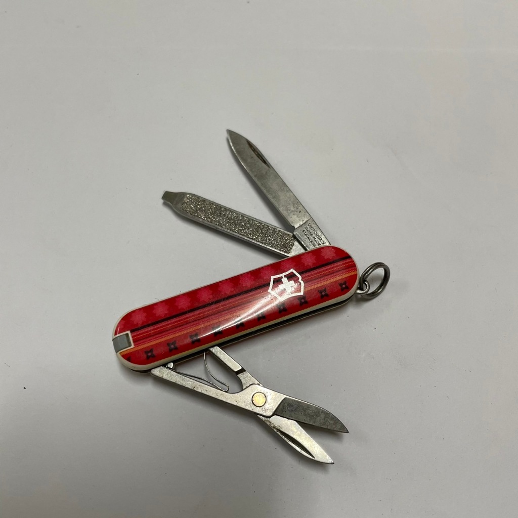 [沐沐屋] victorinox 維氏 2011年 限量印花 紅日 經典七用 58MM 瑞士刀