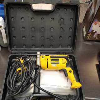 *盒裝得偉DEWALT 13mm 650W四分震動電鑽DWD024$1680