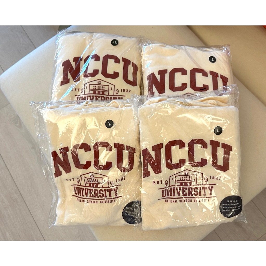 全新8折價轉讓｜男女皆可穿 NCCU帽T 政大 政治大學 Hoodie｜奶油白 L size