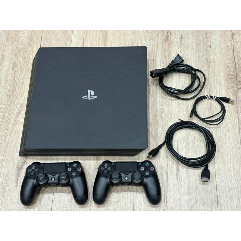 【二手品】Sony Ps4 Pro 1TB CHU-7017B 遊戲主機 已更新至最新版本