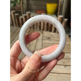 【一方翡翠】#507470 糯種白玉牛奶翡翠平安鐲(58以下圈口可戴) 翡翠A貨附證書