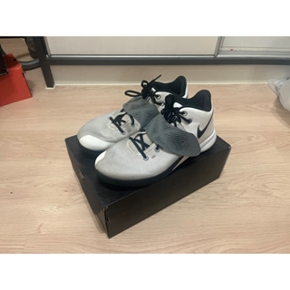 Nike kyrie flytrap 3 ep 白 籃球鞋 US13 31cm