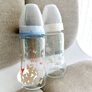 (全新）德國NUK 寬口徑玻璃奶瓶240ml不含奶嘴頭（兩支合售不拆售）