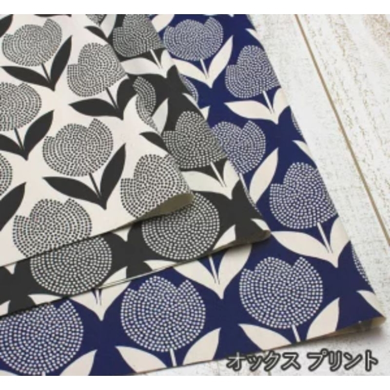 日本棉布：鬱金香 胚布/深藍/黑 特價一碼$195