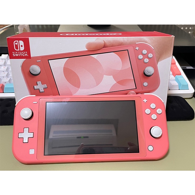 【二手】 任天堂 Nintendo Switch lite主機 珊瑚紅 功能正常  台灣境內專用 很少玩 近全新