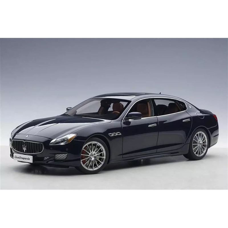 徵徵徵 1/18 AUTOart Maserati Quattroporte GTS 2015