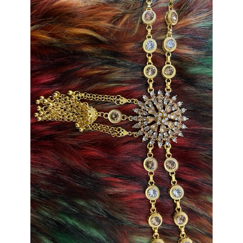 金色鑲鑽腰鏈適用於印度紗麗或是舞裙
